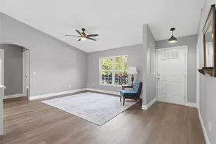 205 S Sparkman Ave, Orange City, FL 32763 - Photo 4