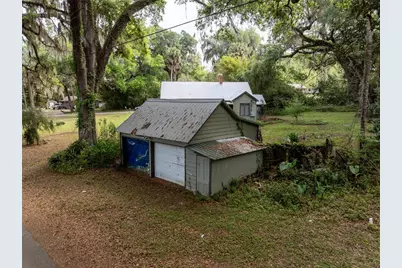 520 Desoto, De Leon Springs, FL 32130 - Photo 24