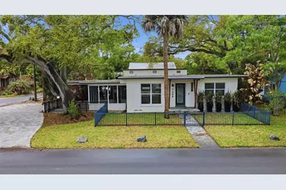 306 S Pine Street, New Smyrna Beach, FL 32169 - Photo 1