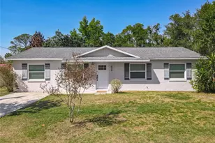 624 W New York Ave, Lake Helen, FL 32744 - Photo 1