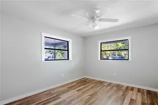 26312 Sleepy Hollow St, Sorrento, FL 32776 - Photo 8