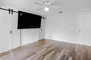 26312 Sleepy Hollow St, Sorrento, FL 32776 - Photo 12