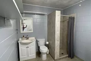 906 E Michigan Ave, Deland, FL 32724 - Photo 32