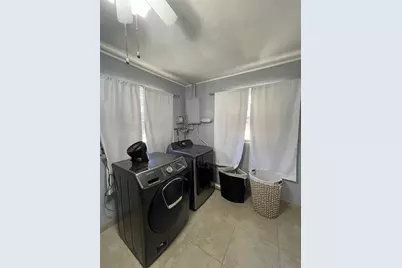 906 E Michigan Avenue, Deland, FL 32724 - Photo 34