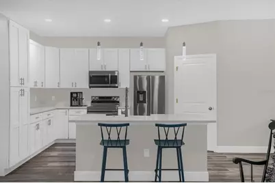 250 S Virginia Avenue, Deland, FL 32724 - Photo 6