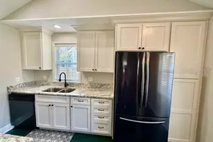 534 W Pennsylvania Ave, Deland, FL 32720 - Photo 10