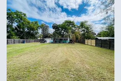 5075 Central Avenue, De Leon Springs, FL 32130 - Photo 8