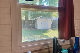 5075 Central Ave, De Leon Springs, FL 32130 - Photo 18