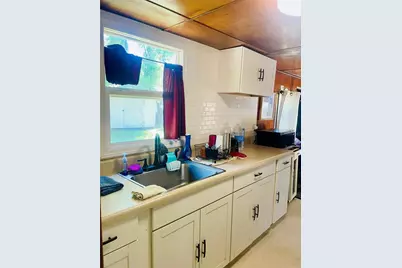 5075 Central Avenue, De Leon Springs, FL 32130 - Photo 16