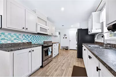 5266 Pineland Avenue, Port Orange, FL 32127 - Photo 8