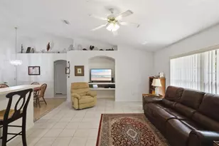 1028 Collins Ave, Orange City, FL 32763 - Photo 10