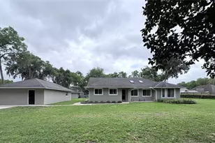 313 N Hill Ave, Deland, FL 32724 - Photo 2