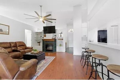731 Edgewild Court, Orange City, FL 32763 - Photo 2