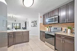 1763 Waterside Oaks Dr, Orange City, FL 32763 - Photo 12