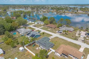 2431 Weatherford Dr, Deltona, FL 32738 - Photo 2