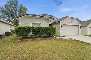 656 Swan Range Rd, Orange City, FL 32763 - Photo 2