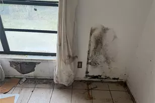 2711 Dristol Ln, Deltona, FL 32738 - Photo 8