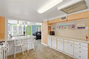 460 Alhambra Ave, De Leon Springs, FL 32130 - Photo 32