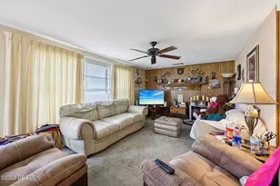 267 Poinciana Ave, Port Orange, FL 32127 - Photo 6