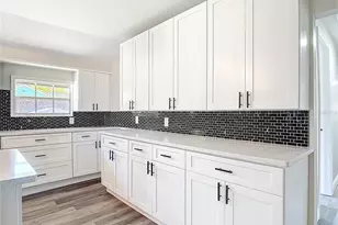 265 Newcomb St, New Smyrna Beach, FL 32168 - Photo 12