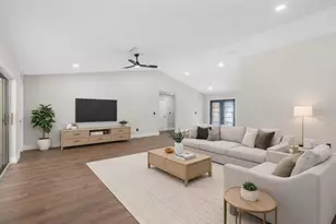 31 Wasserman Dr, Palm Coast, FL 32164 - Photo 4