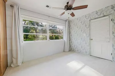 305 S Woodward Avenue, Deland, FL 32720 - Photo 6