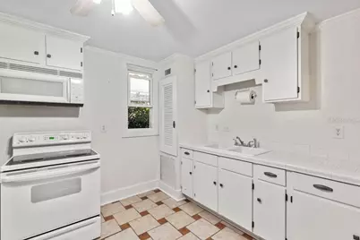 205 E Voorhis Avenue, Deland, FL 32724 - Photo 64