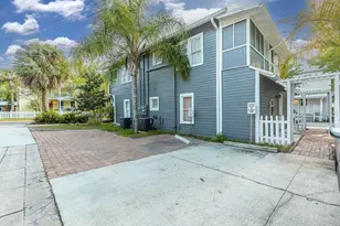 205 E Voorhis Ave, Deland, FL 32724 - Photo 12