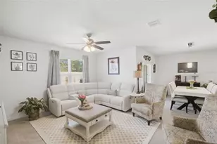 807 Amhurst Dr, Orange City, FL 32763 - Photo 14