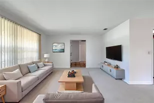 731 Lindenwood Cir E, Ormond Beach, FL 32174 - Photo 10