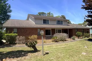 576 Pelican Bay Dr, Daytona Beach, FL 32119 - Photo 1