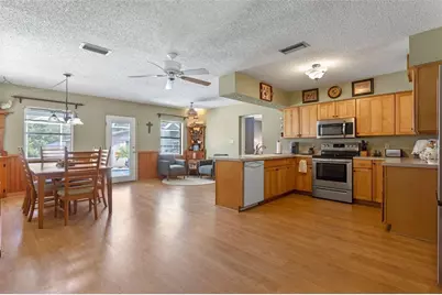 7484 Redbud Lane, Brooksville, FL 34601 - Photo 4