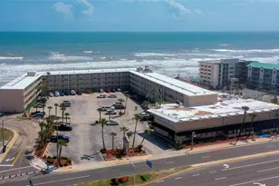 219 S Atlantic Ave, Daytona Beach, FL 32118 - Photo 2