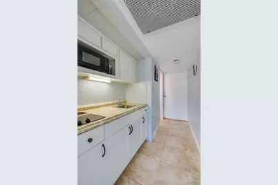 219 S Atlantic Avenue #228, Daytona Beach, FL 32118 - Photo 6