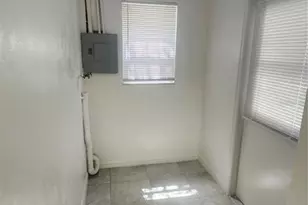 1079 N Gertrude Ct, Daytona Beach, FL 32117 - Photo 18