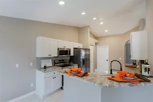 9 Slipper Flower Path E, Palm Coast, FL 32164 - Photo 4