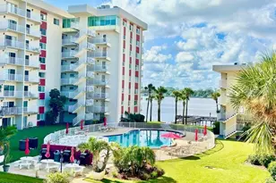 2711 N Halifax Ave, Daytona Beach, FL 32118 - Photo 2