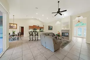 3160 Tiburon Ln, Deltona, FL 32738 - Photo 14