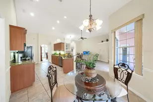 3160 Tiburon Ln, Deltona, FL 32738 - Photo 16