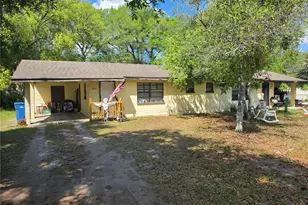 1403 E Voorhis Ave, Deland, FL 32724 - Photo 1