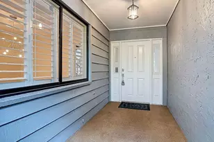 902 Village Green Rd, Deland, FL 32720 - Photo 4