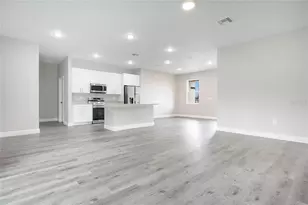 789 N Midland Dr, Deltona, FL 32725 - Photo 4