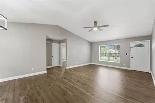 3211 Yule Tree Dr, Edgewater, FL 32141 - Photo 10