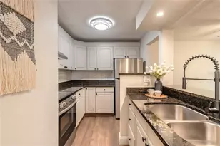 150 Wax Myrtle Woods Ct, Deltona, FL 32725 - Photo 12