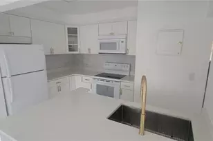 100 Sweetgum Woods Ct, Deltona, FL 32725 - Photo 12