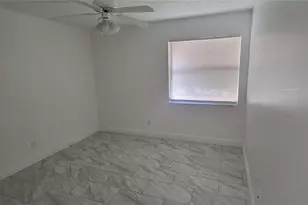 100 Sweetgum Woods Ct, Deltona, FL 32725 - Photo 16