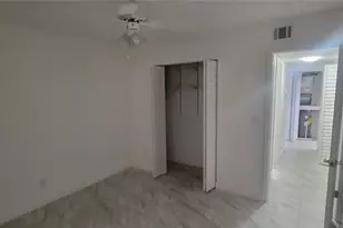 100 Sweetgum Woods Ct, Deltona, FL 32725 - Photo 20