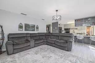 957 Pineapple Rd, South Daytona, FL 32119 - Photo 14