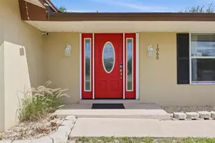 1060 Eva St, Deltona, FL 32725 - Photo 2