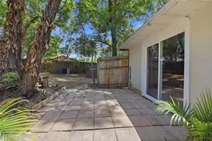 1433 S Ridgewood Ave, Deland, FL 32720 - Photo 34